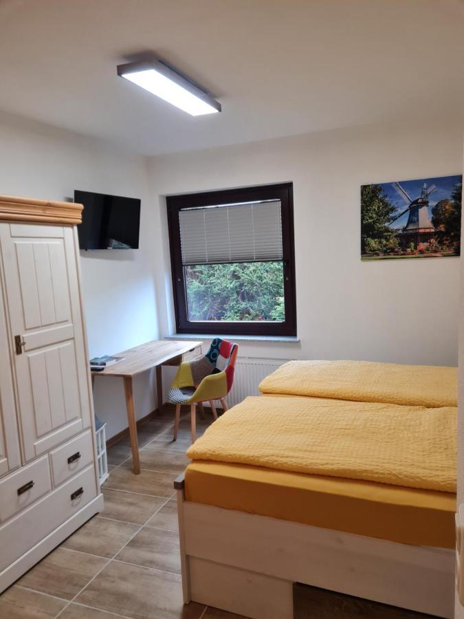 Ferienwohnung Am Ruestersieler Hof Вільгельмсгафен Екстер'єр фото